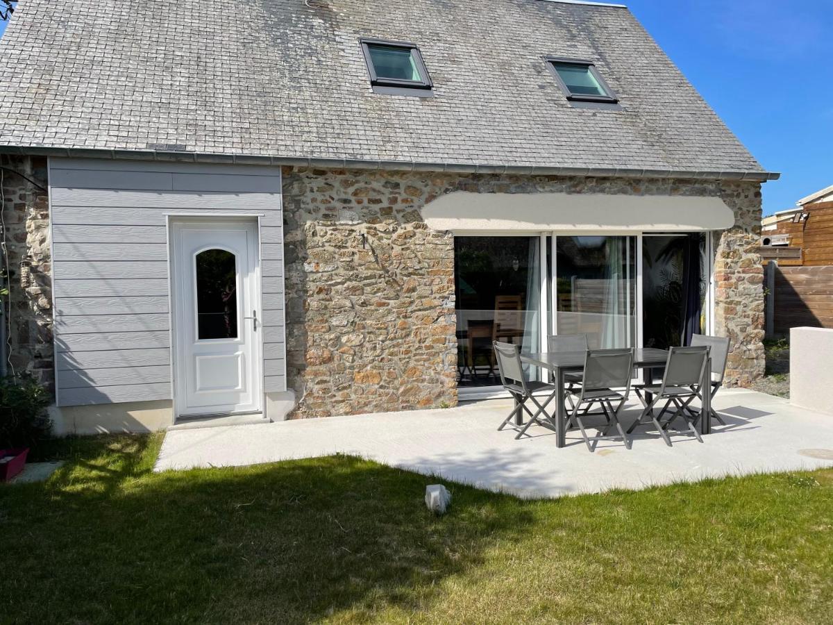 Charmante Maison A Deux Pas De La Mer Gouville-sur-Mer Kültér fotó